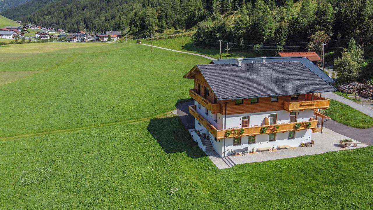Nedererhof - Gemutliche Zimmer Mit Gemeinschaftskuche Ausserschmirn Exterior foto